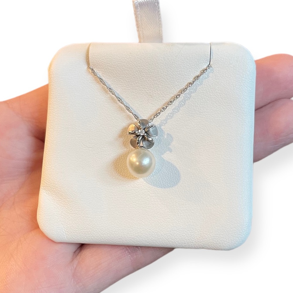 Pearl Factory 14KW Small Plumeria Diamond & Pearl Pendant necklace w extra pearl